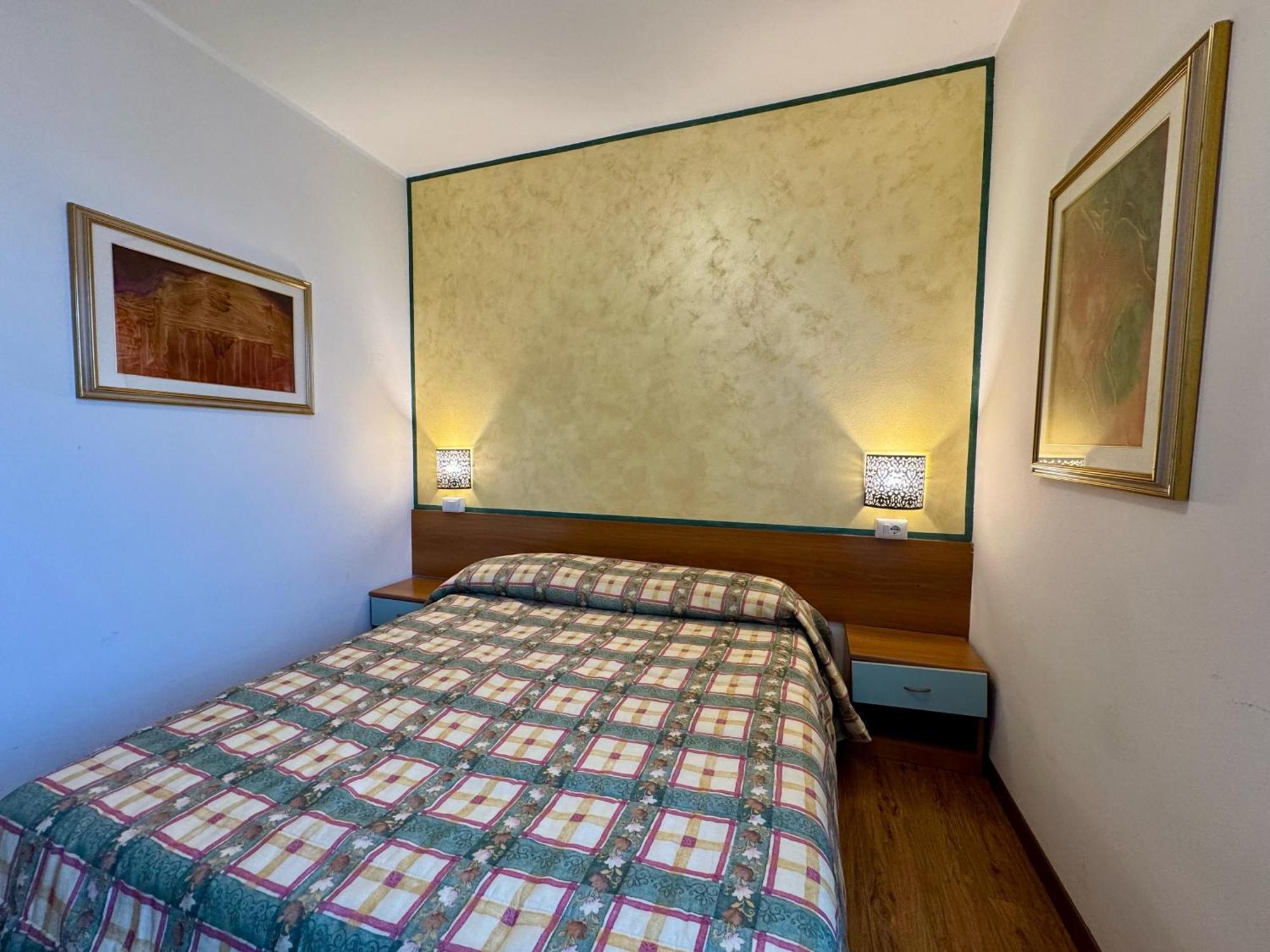 Premium Apartments Peschiera Peschiera del Garda Exterior foto